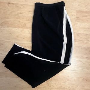 Black Ankle Length Pants Size 18 💕